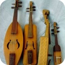 Ľudové hudobné nástroje zo zbierky Kornela Duffeka