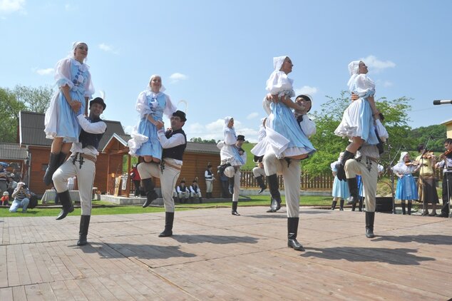 Folklórny súbor Krajnanec z Krajného